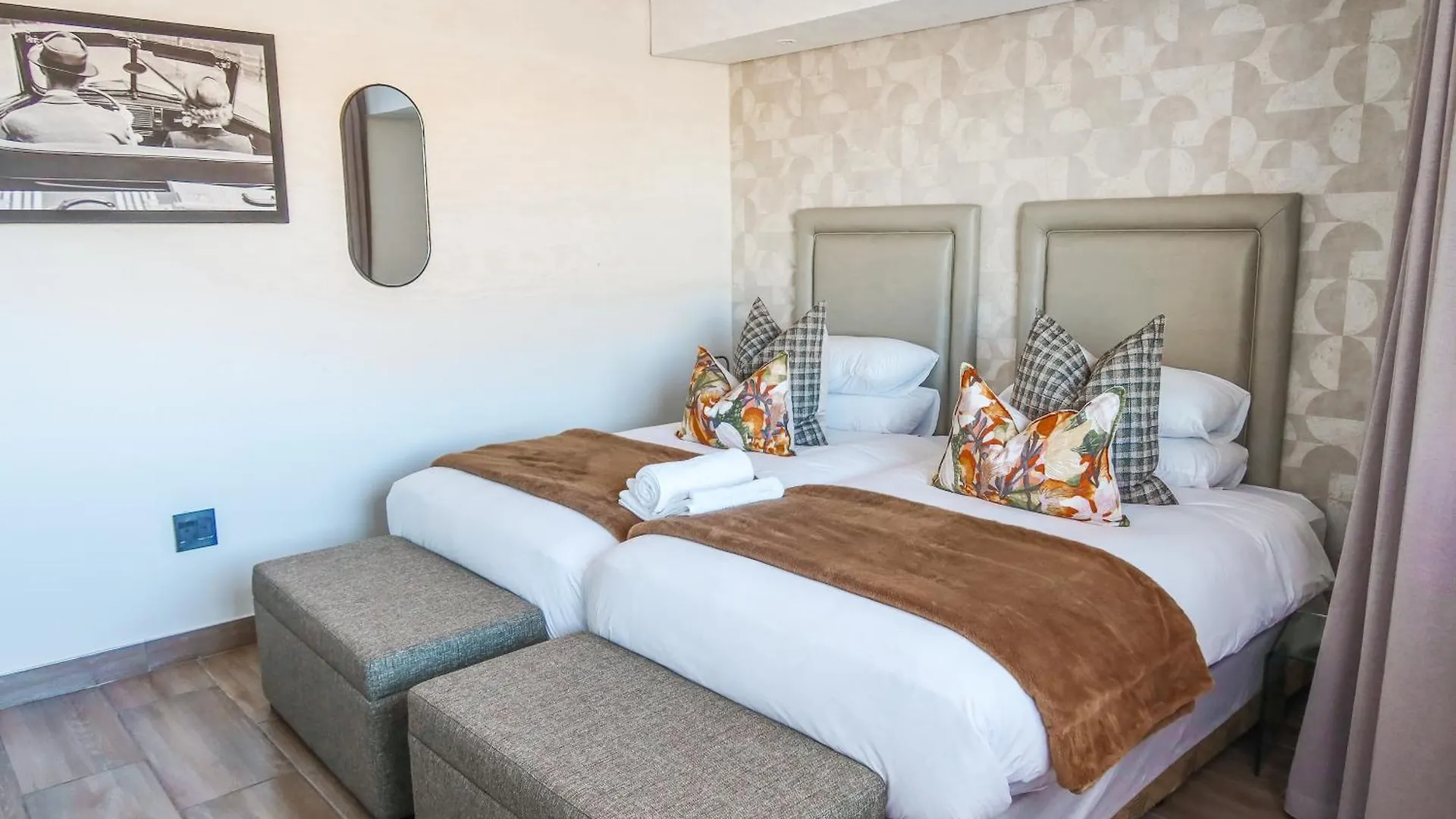 55 On Main Guesthouse And Spa Fish Hoek Apartamento